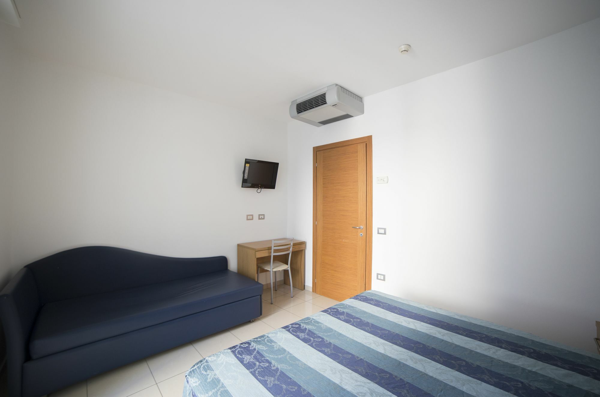 Residence Marzia Rimini Zewnętrze zdjęcie