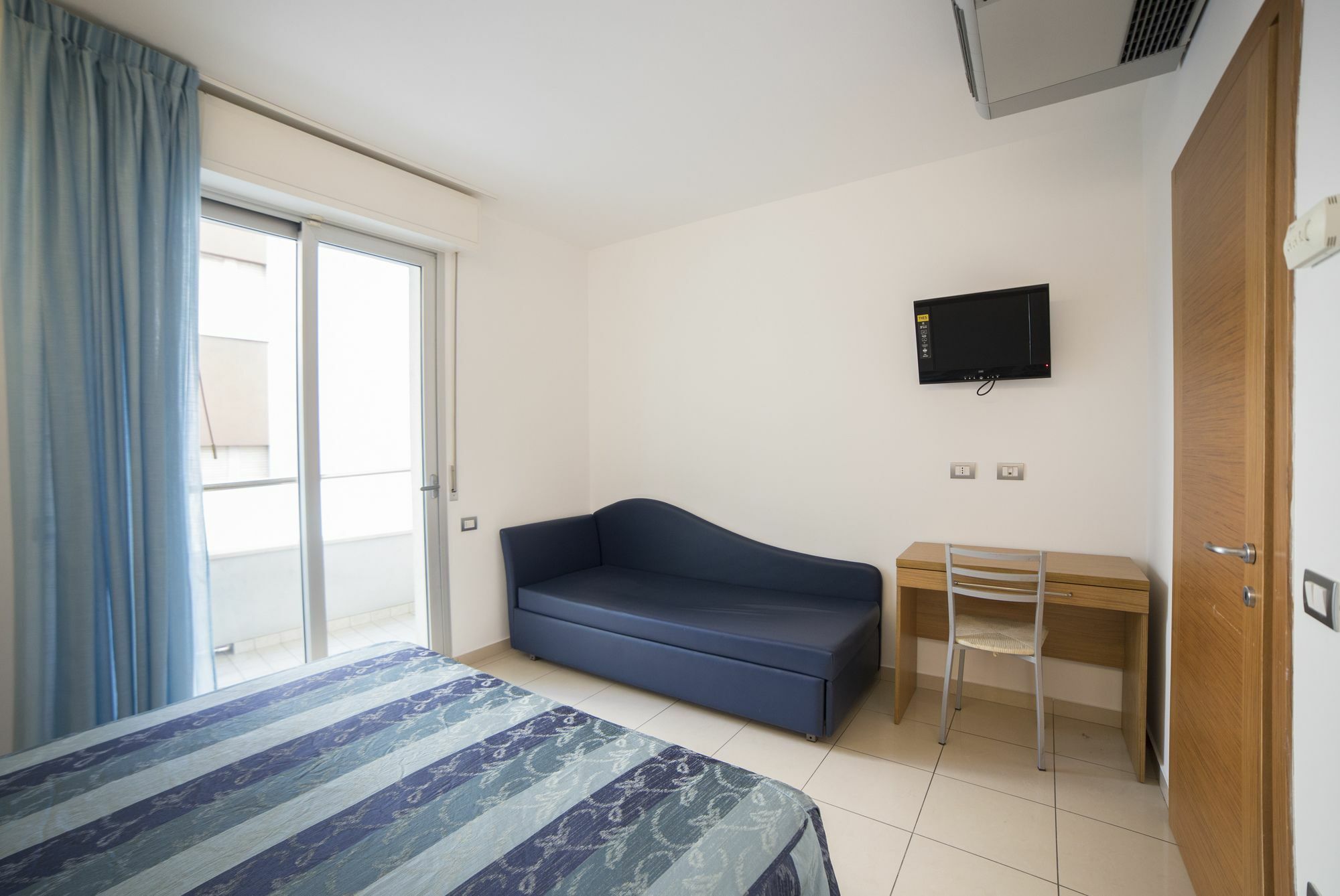 Residence Marzia Rimini Zewnętrze zdjęcie